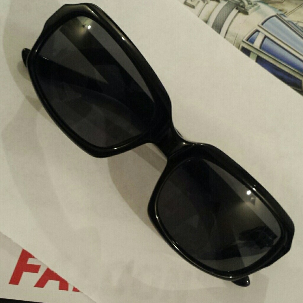 Bcbg sunglasses